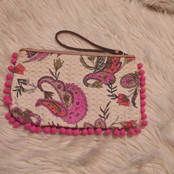 LOFT Wristlet Pink Pom Pom Paisley Pattern - Picture 7 of 8